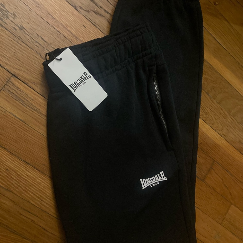 LONSDALE